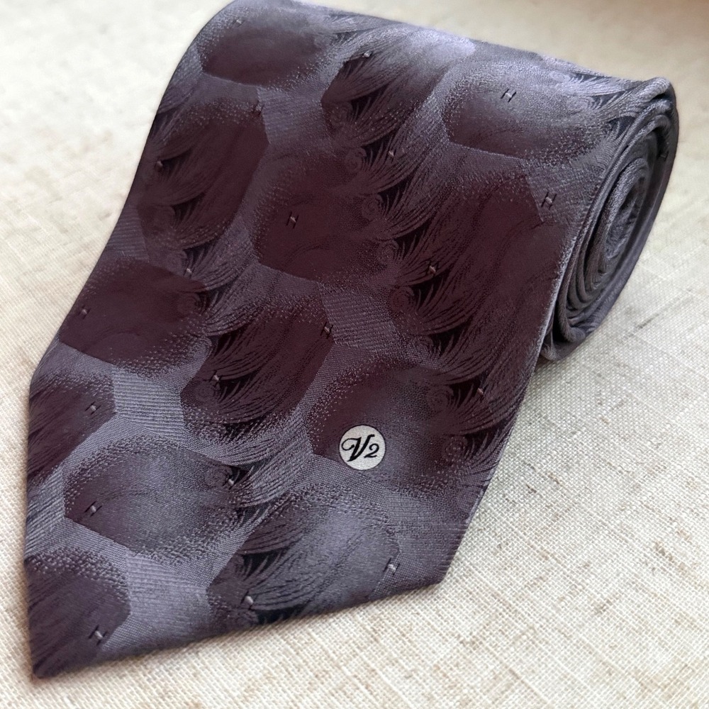 Vtg Versace Classic V2 Mens Silk Tie Purple Jacquard Wave Feather Pattern 0731